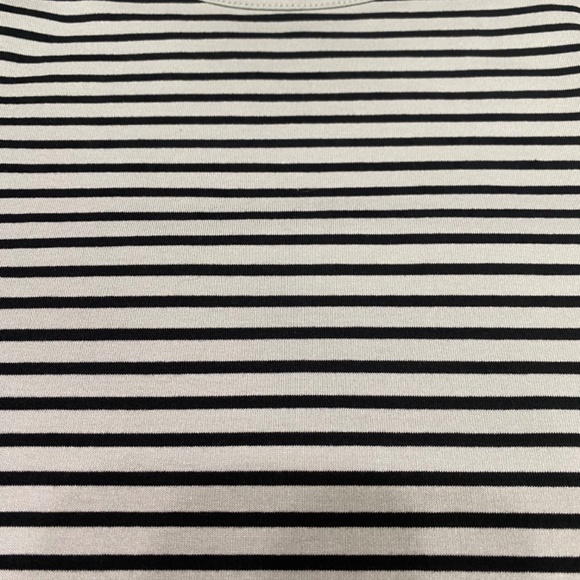 Gently Used LulaRoe Carly Dress (S) - Picture 4 of 6